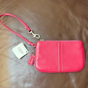 Coach Hot Pink Leather Wristlet Clutch NWT